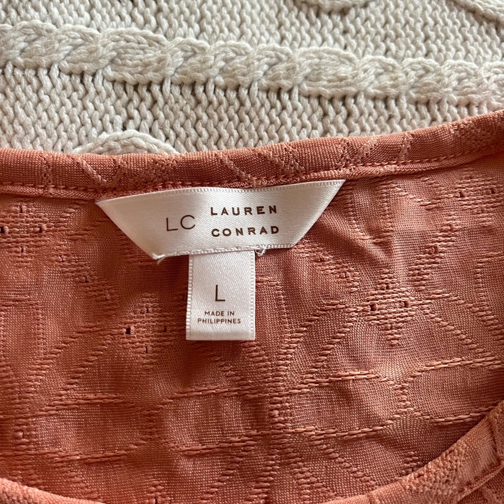 Lauren Conrad Light Pumpkin Women's Puff Sleeve Blouse Size Large - Picture 12 of 13